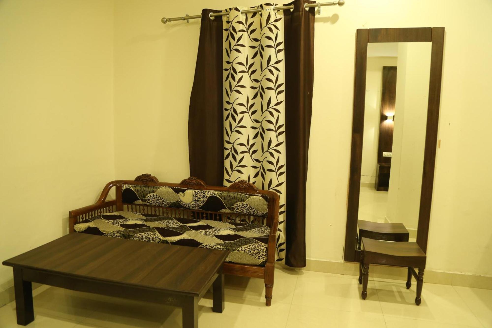 Hotel Krishna Palace أُودايبور المظهر الخارجي الصورة