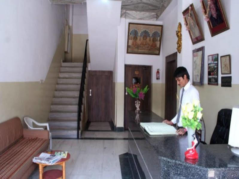 Hotel Krishna Palace أُودايبور المظهر الخارجي الصورة